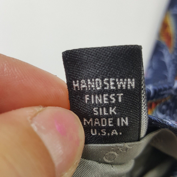 Robert Talbott Best of Class Mens Silk Tie - Picture 5 of 5